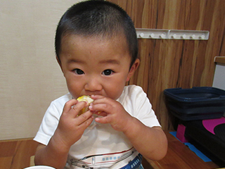 食事・おやつは無添加、手作りにこだわっています。